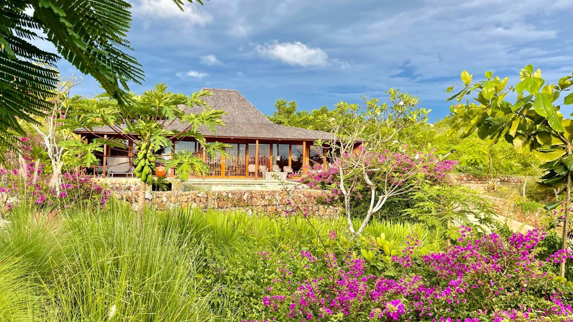 Hotel Lobster Bay Lombok Awang Exterior foto